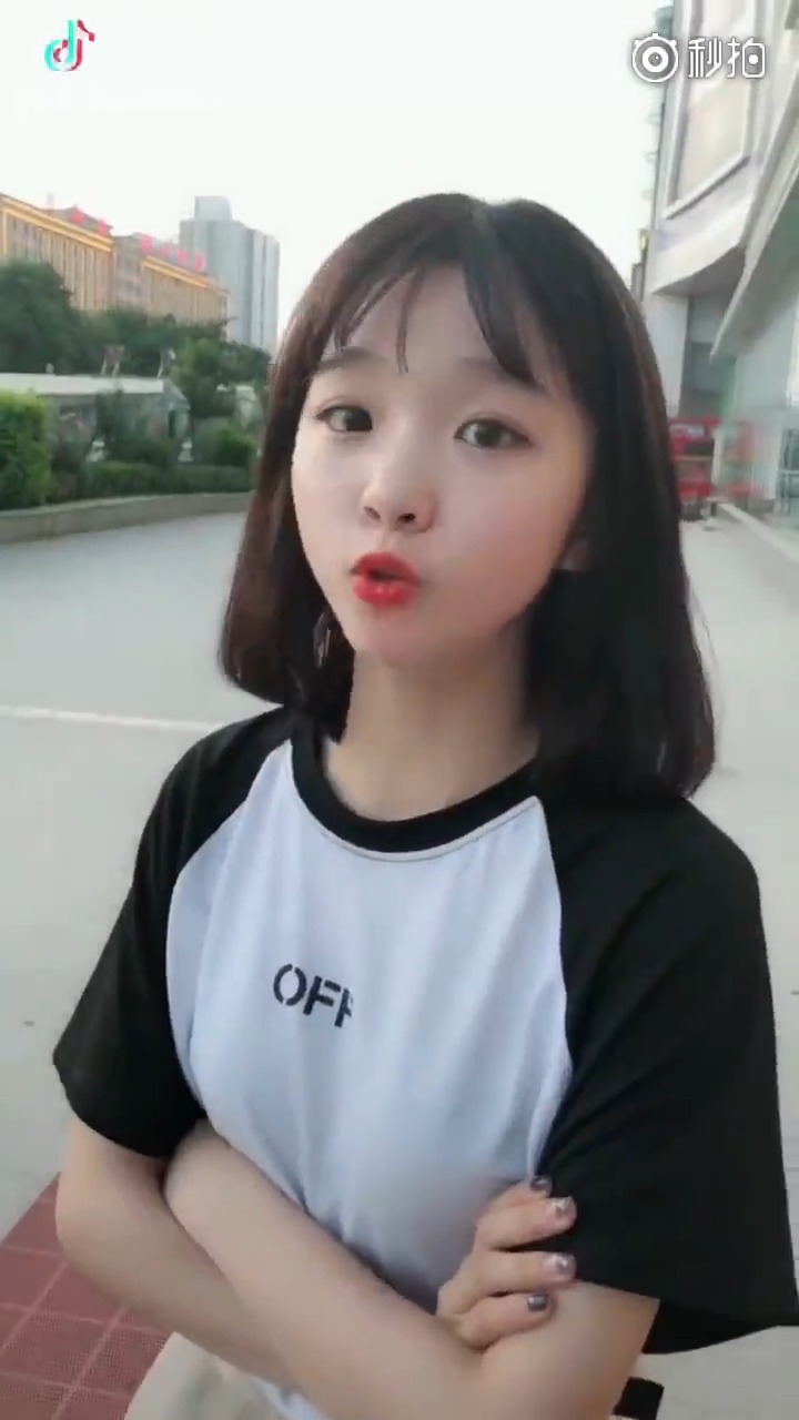 你女朋友道歉时的样子,拯救不开心 抽疯视频