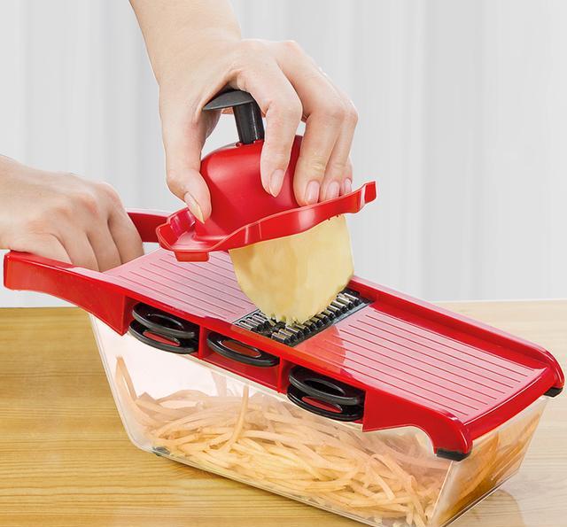 去亲戚家蹭饭,被厨房布置吓一跳,天哪!真是牛爆了