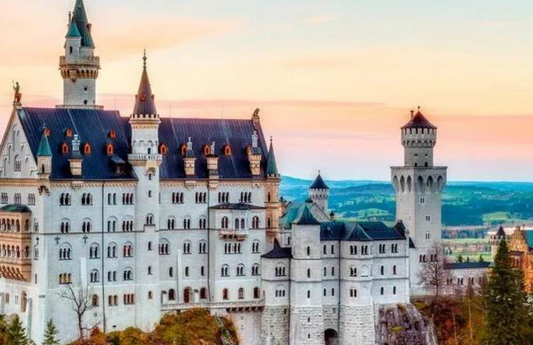 这个国家的有钱人低调到可怕,甚至状告福布斯