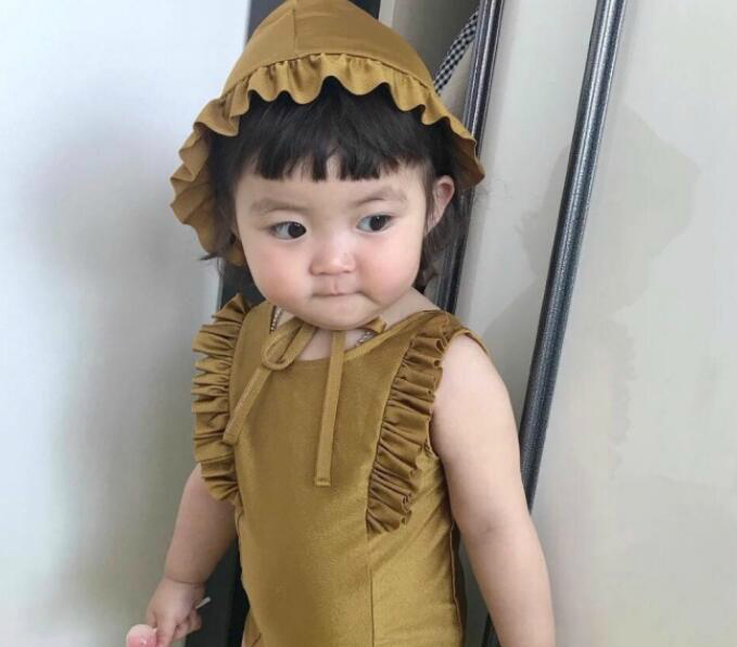 肉嘟嘟的小可爱,看这个小脸蛋就忍不住想捏捏