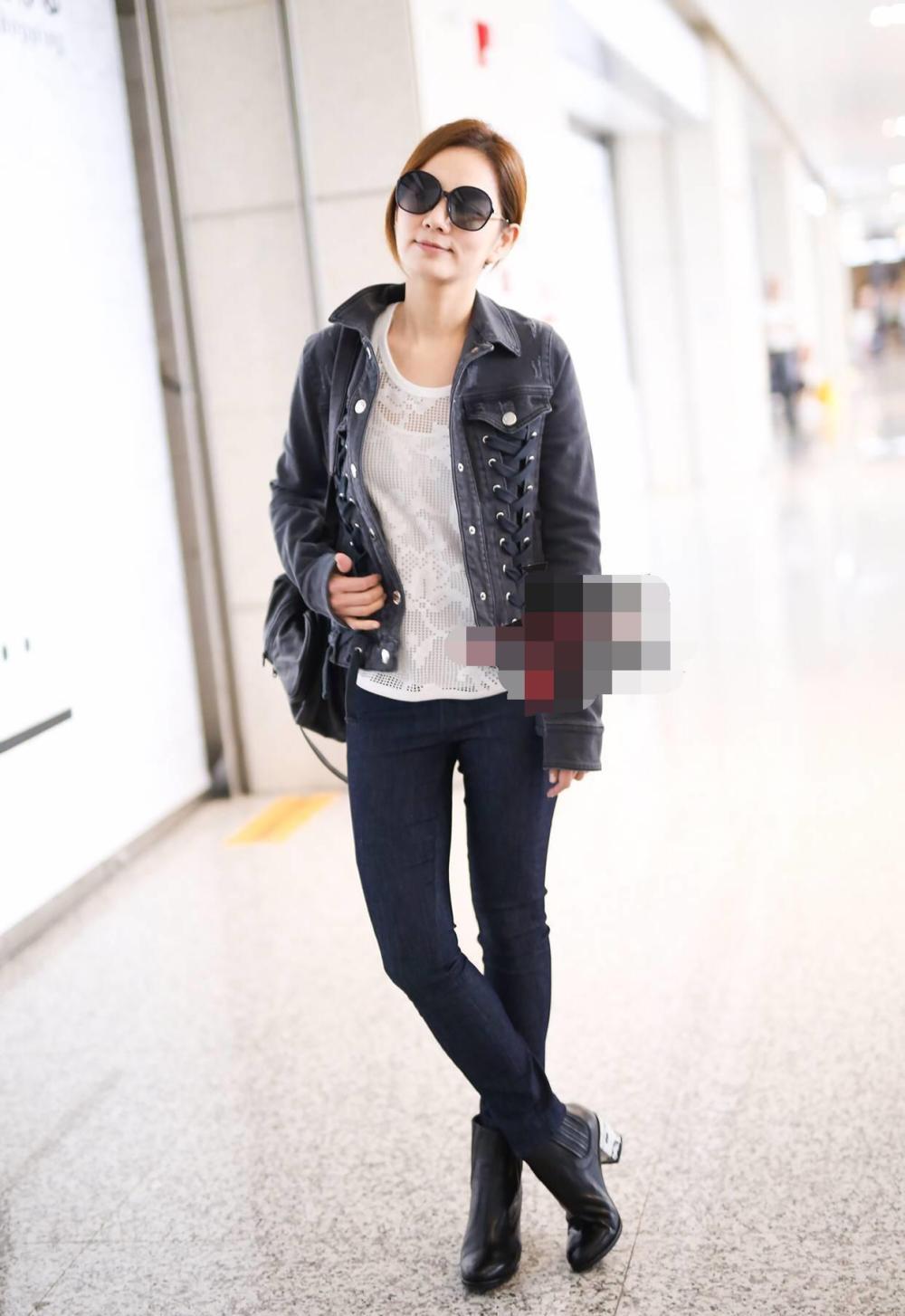 陈嘉桦机场系绳小皮衣, 酷帅十足超有范儿