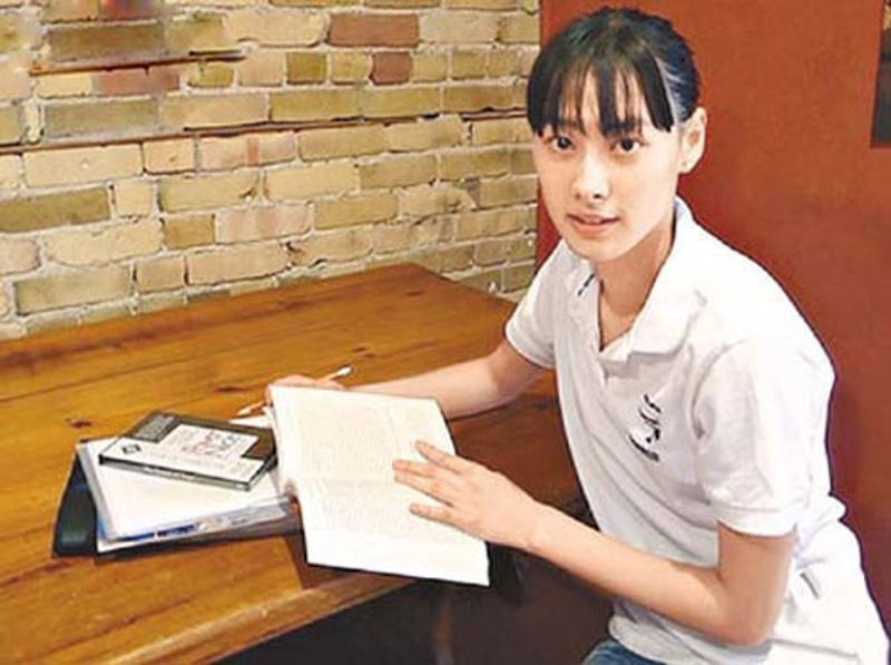 曾是最有钱豪门媳妇,产下三子后遭大22岁富豪分手,今已复出拍片