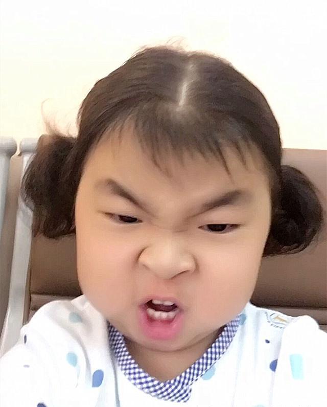 4岁小女孩坚持每天拍搞怪段子,坦然笑对病魔,终获百万粉丝追捧