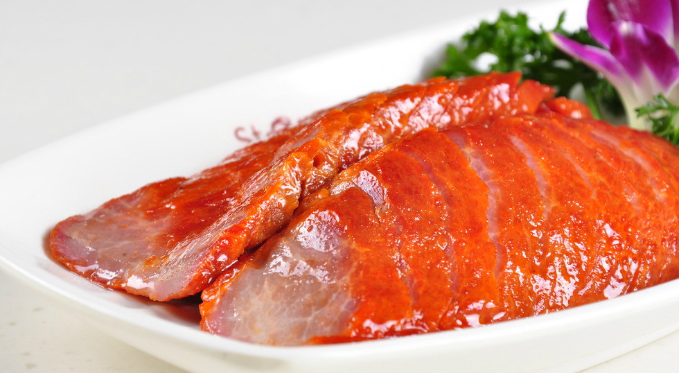 蜜汁叉烧是香港十大经典名菜之一,属于粤菜菜系,闻着还有芳香味