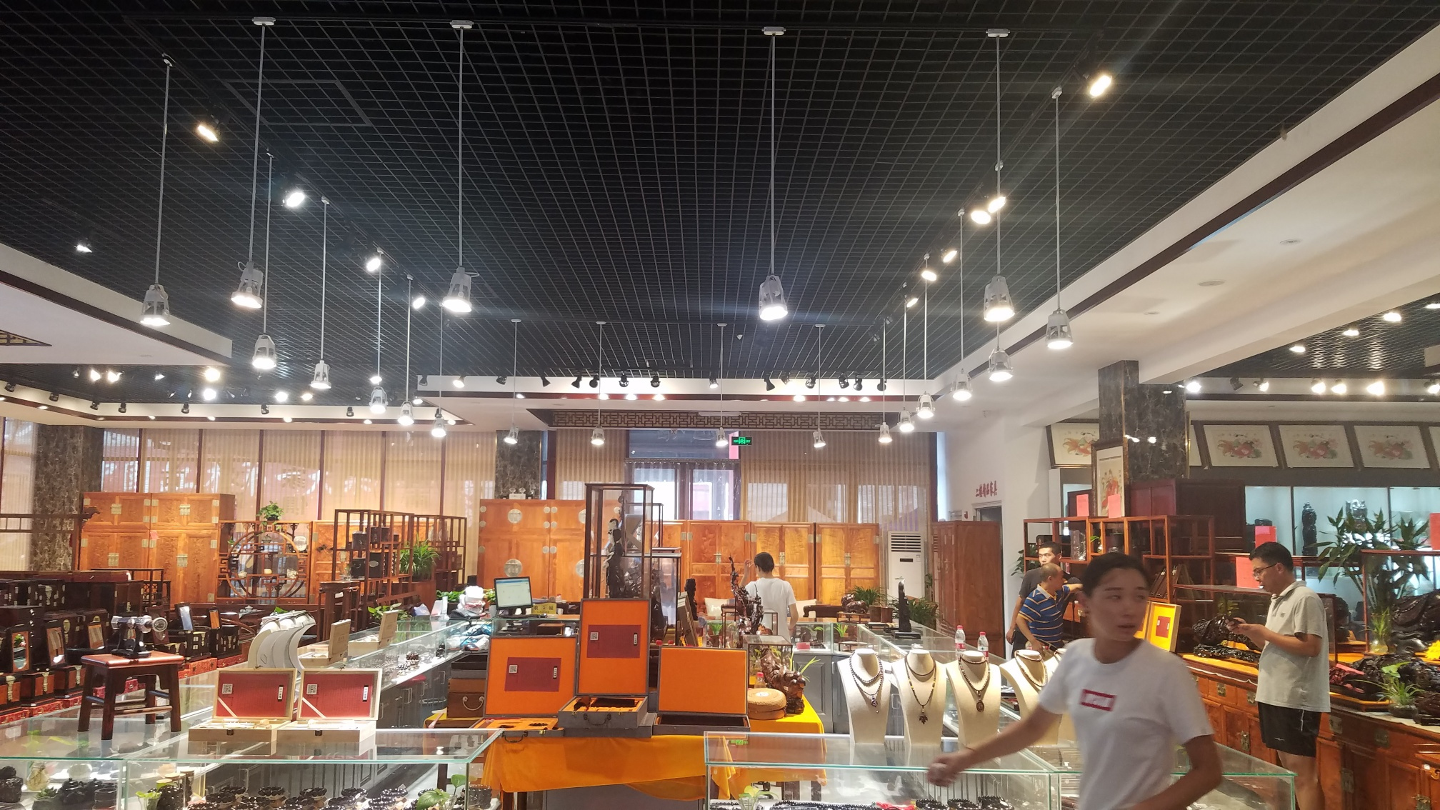 自驾大城红木城 赏京作古典家具"三色"