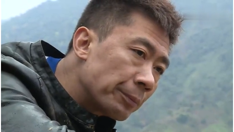 《变形计》儿子对老爸怒吼爸爸做出惊人举动吓坏儿子