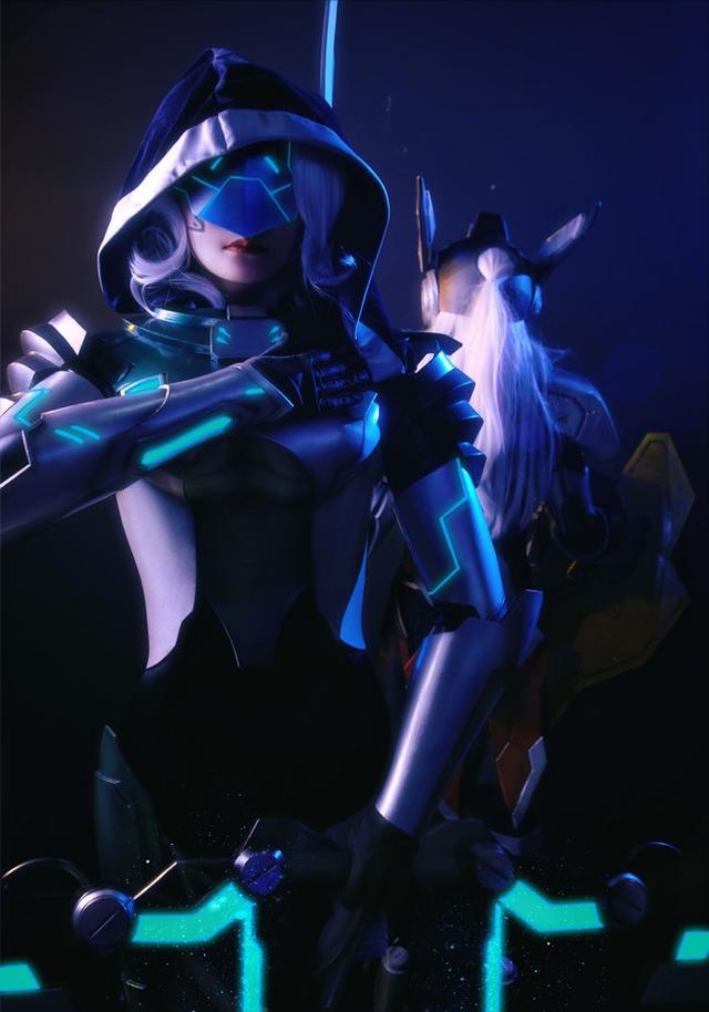 英雄联盟源计划蕾欧娜艾希cos气场超强的大片既视感