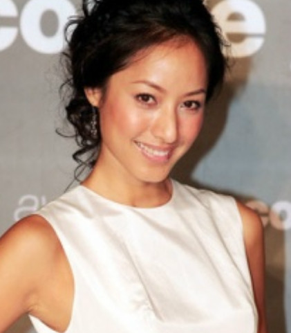 她和星爷拍广告,开始走上演艺的道路,回忆生孩子让她颤抖|蒋怡|星爷