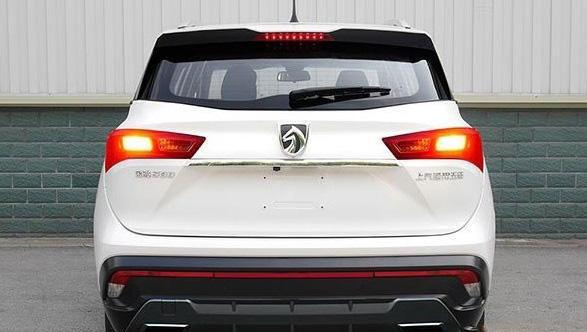 7座卖6万、宝骏510W已上路, 五菱SUV要放弃