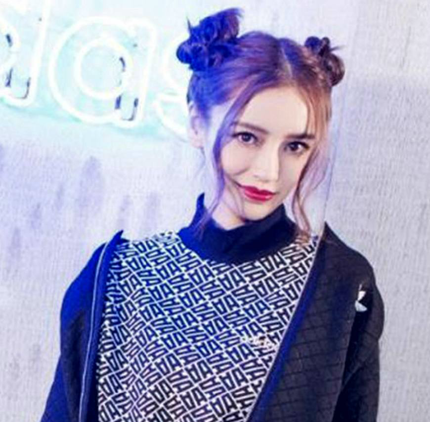 女星扎哪吒头,娜扎第四,热巴仅排第二,第一美到让人移不开眼