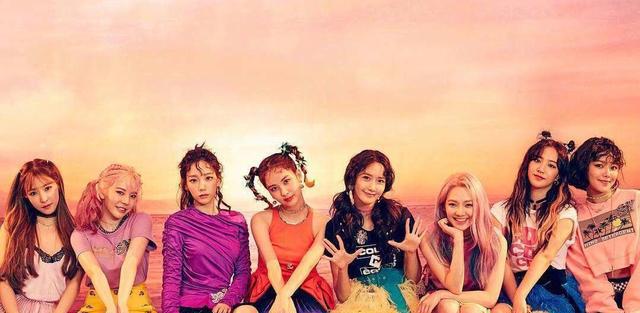 少女时代8人再度合体喊口号"现在是少女时代",粉丝瞬间泪崩