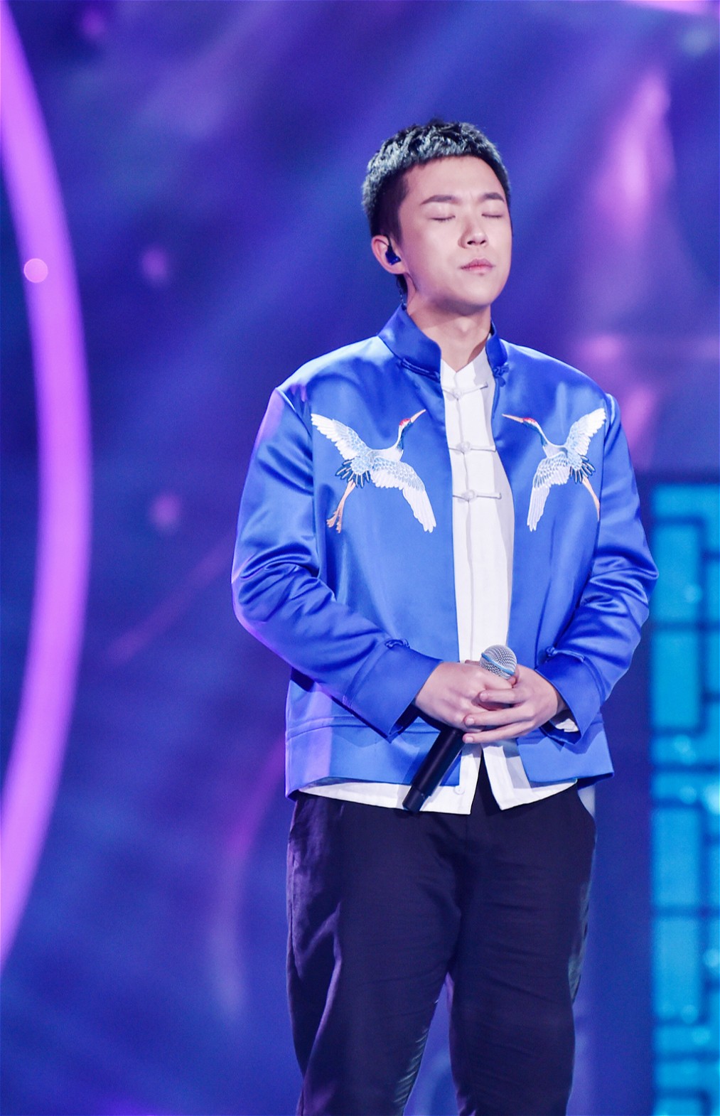 一棵小葱李宗南《墨梅》唱燃梦声一棵小葱戚琦《墨梅》唱燃梦声一棵