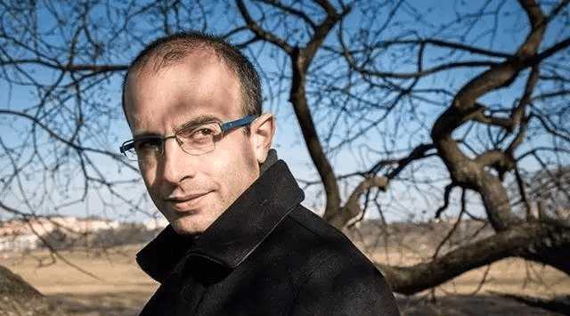 人类简史作者尤瓦尔录制未来架构师完成电视节目首秀