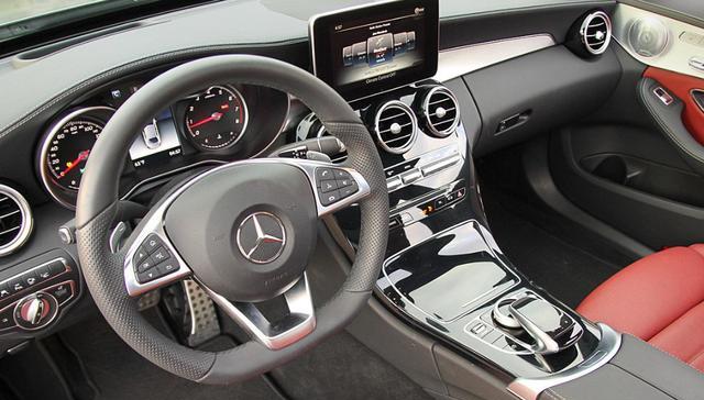 资深老司机对18年奔驰c300的深度评测,小白看后都说总结的好!