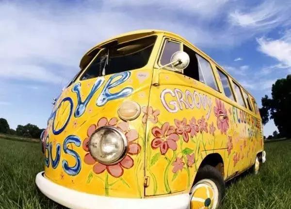 开房车去优雅地环球旅行吧!