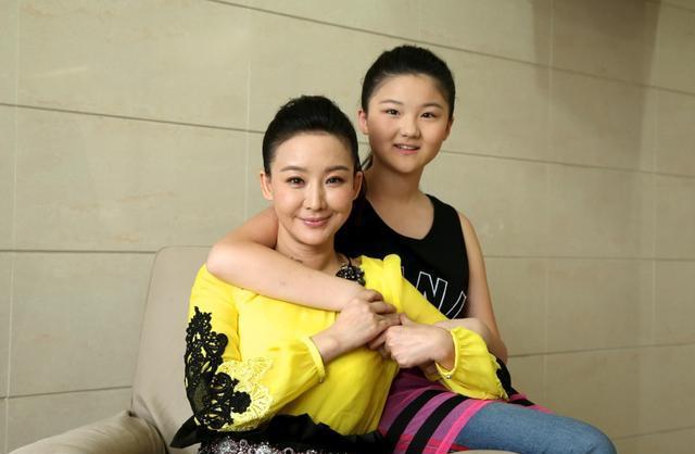 买红妹与孙楠相识一天就闪婚离婚差点自杀47岁复出近照曝光