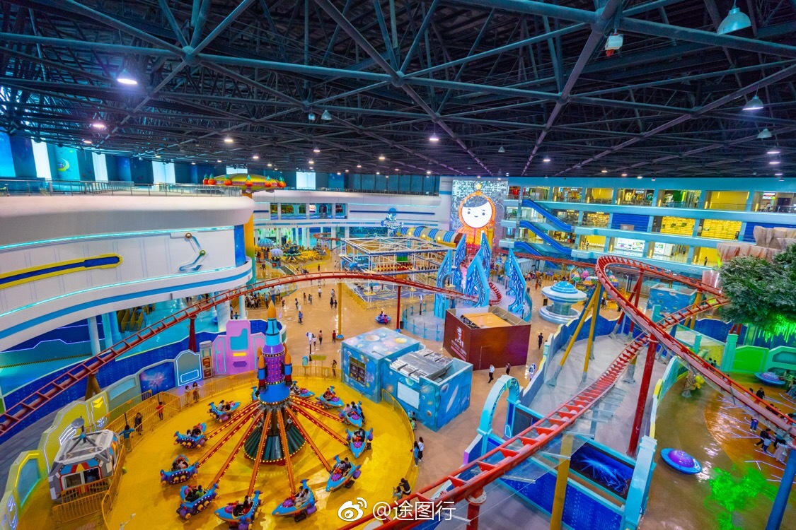 凉爽一夏,弘阳未来世界超具科技感地室内乐园