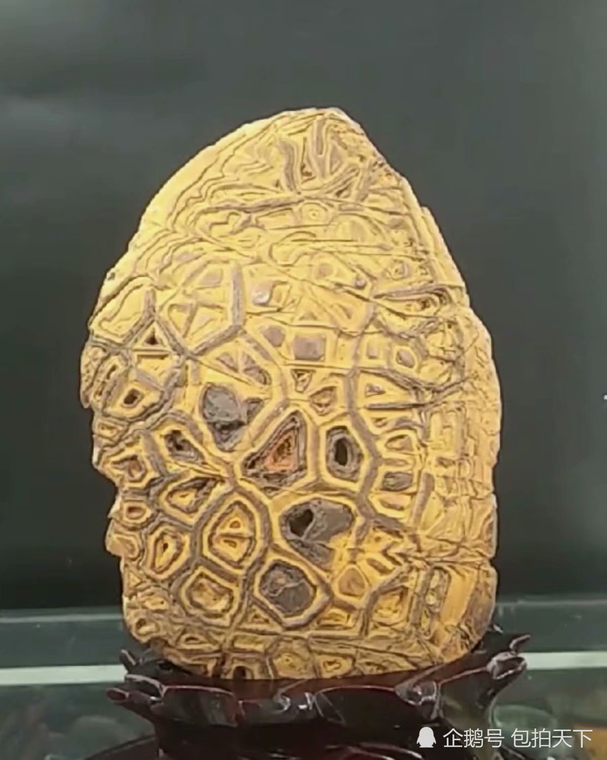 奇石欣赏:这些石头有多美 看了你就知道了 奇石精品