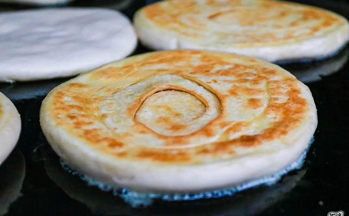 千年火烧馍让舌尖上的文化在洛阳流传