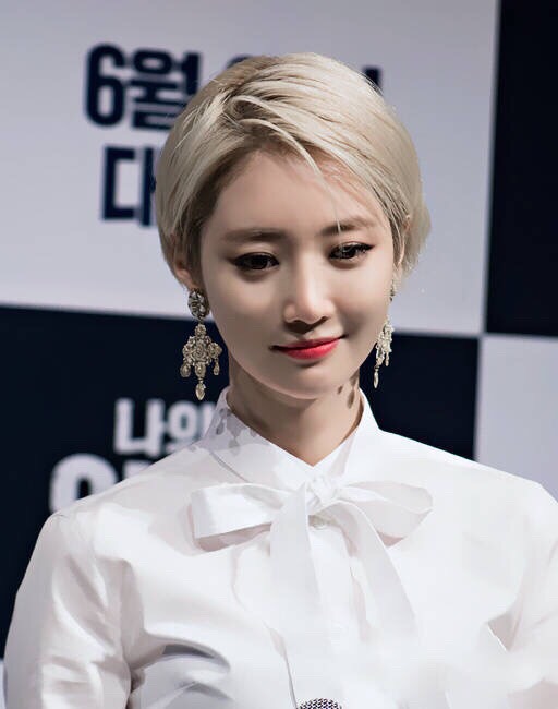 内心强大的人,就敢于嘲笑自己;真正自信的人|高俊熙|内心强大|位置