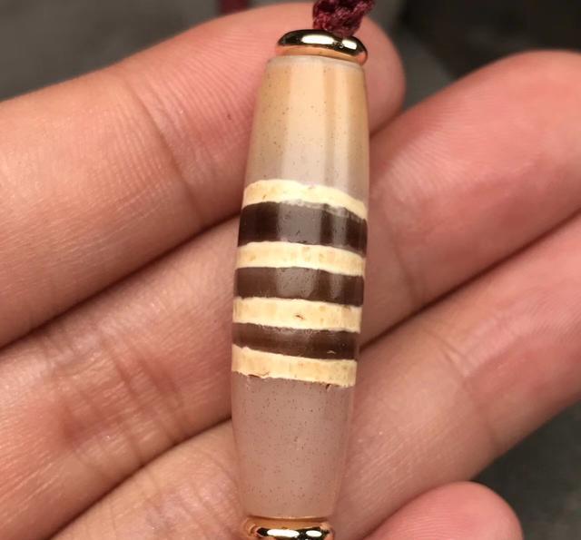 一眼识珠:千年七线天珠看老天珠的鉴定