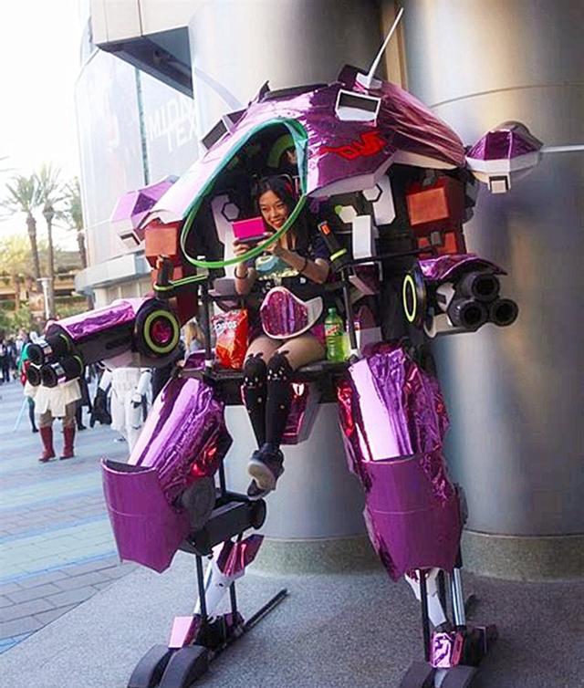 机甲战士cosplay出色的机械式动漫真人秀