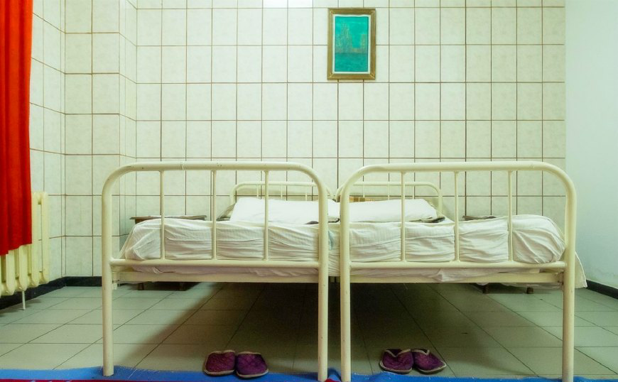 实拍监牢里特别的房子,夫妇每个月可以在里面交流两小时|监狱|房间