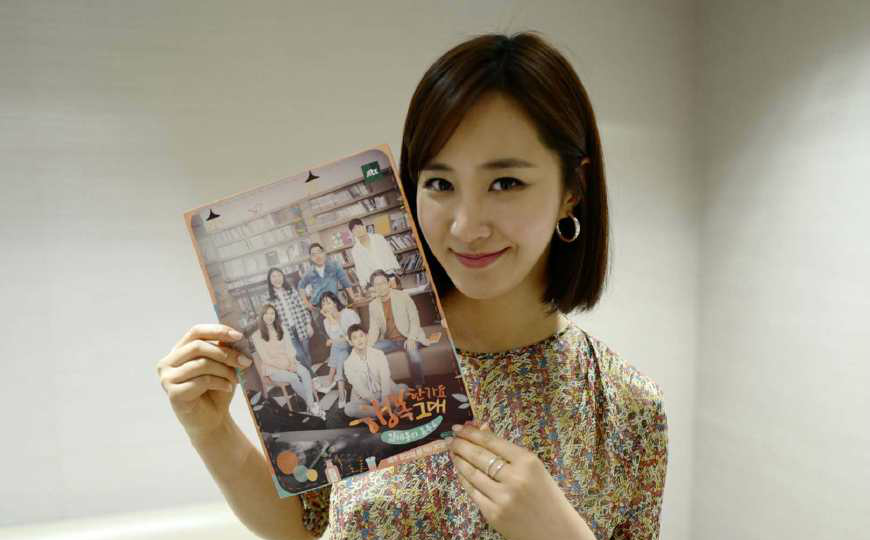 少女时代权俞利ins更新清新短发少女感十足美翻