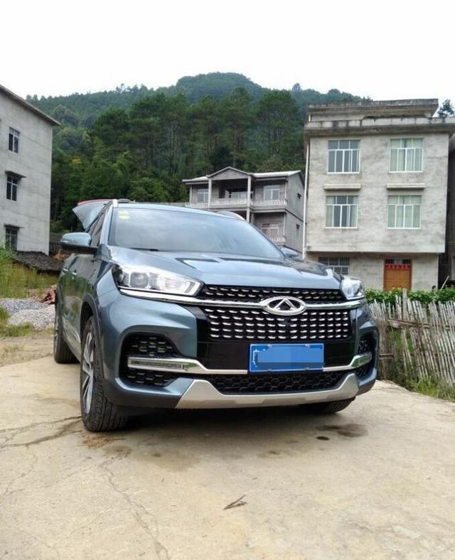 花98块把瑞虎8中网简单改造整车帅气程度再上一层楼