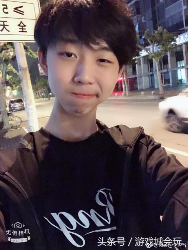 斗鱼神豪又双叒叕嘲讽绝地求生主播小叮当开挂 吃鸡一哥又遭质疑