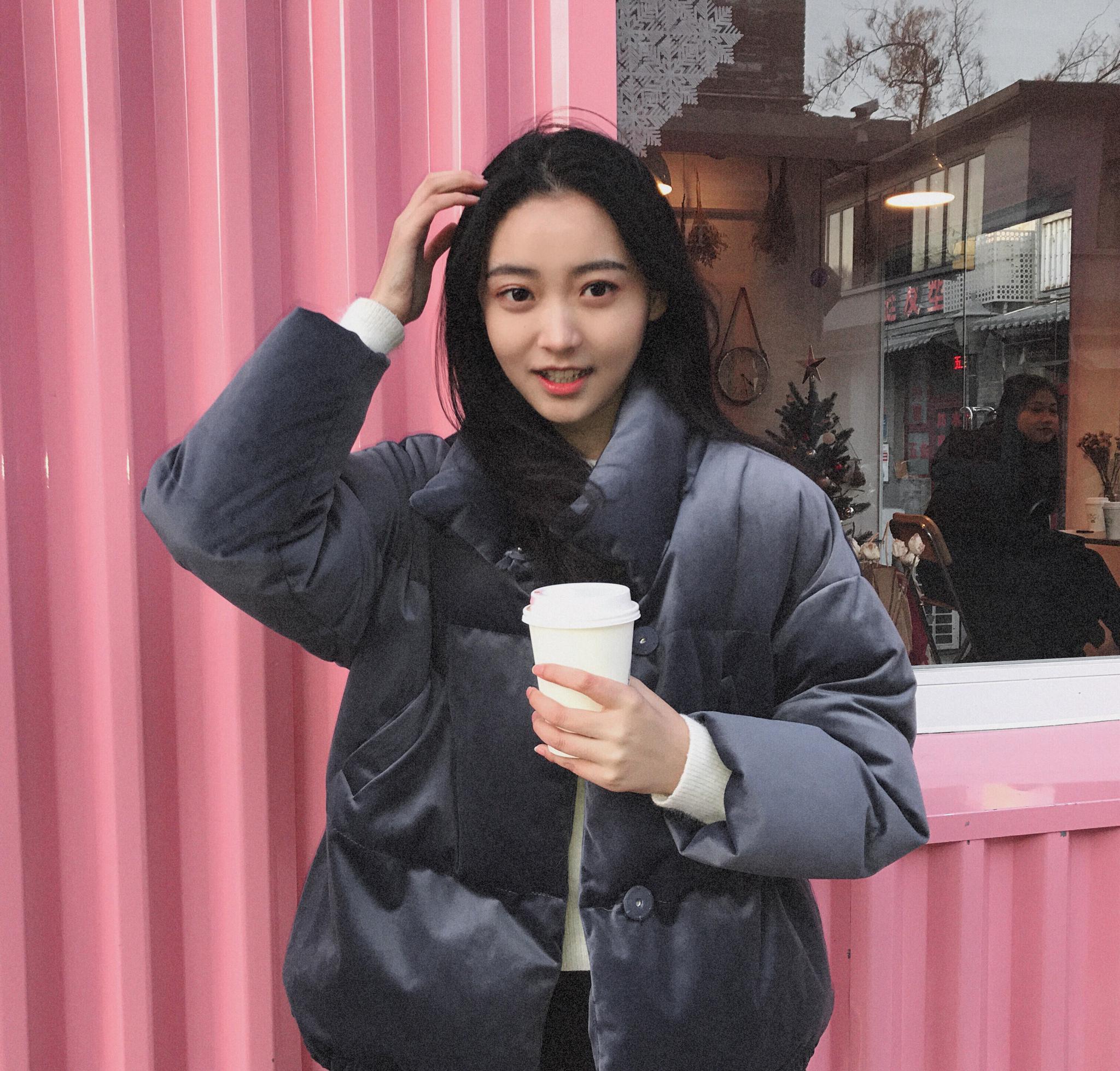 图片[4]-美女校花 金佳悦 中国传媒大学17级播音系 浙江金华人 长得超甜美-沐风文化