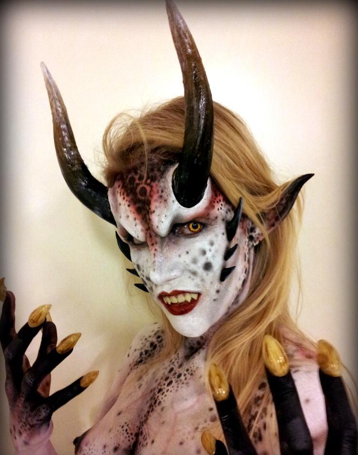 美到窒息的女性特效妆|化妆|特效|女性_新浪新闻