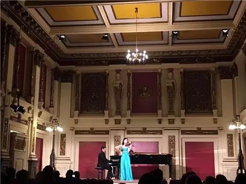 青年音乐家里的新秀——旅奥青年小提琴家柳倩