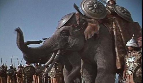 为什么历史东南亚的一小国不仅灭过泰国还屡胜我国