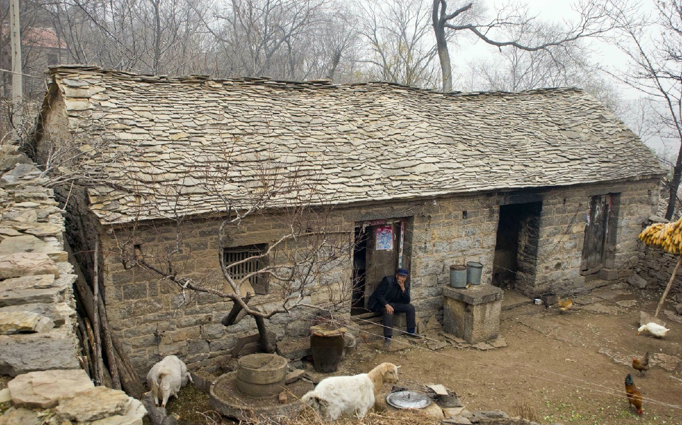 成游客的香饽饽,乡村变形记|兴隆|石板房|山亭区_新浪新闻