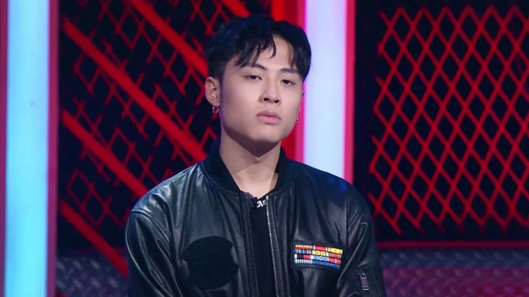 《中国新说唱》李佳隆虽然没能晋级,但整体观感比ice强多了!