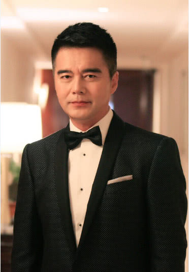 他—许亚军,是不是看到许亚军后会想起他在剧中的表现呢,他曾经有一个