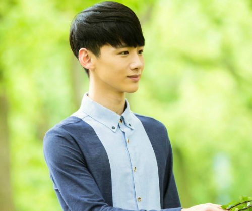 旋风少女,开播3年,杨洋火,白敬亭火,而他却凉_新浪看点