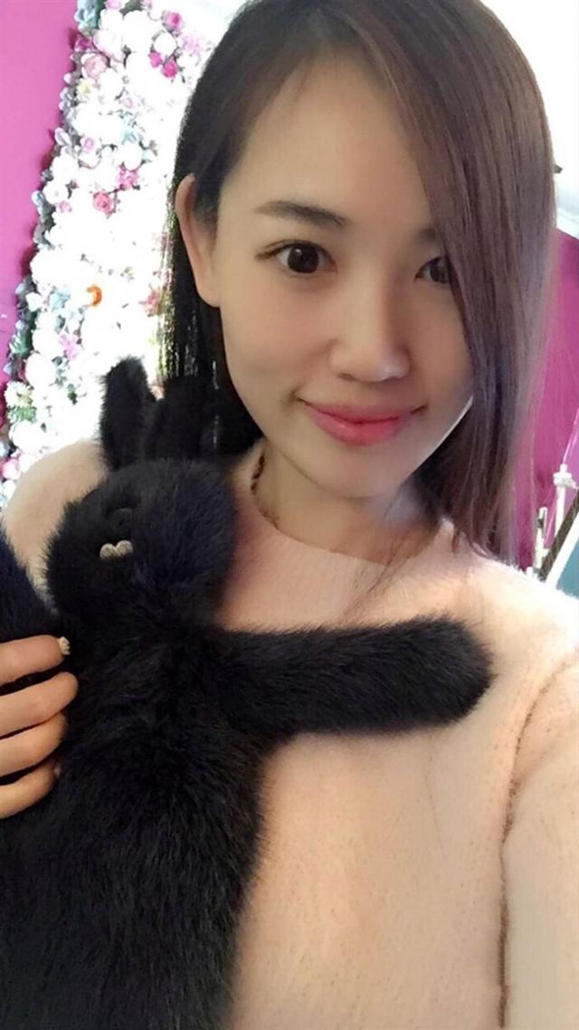 马蓉在离婚案宣判后 以股东身份起诉王宝强持股公司要求"查账"