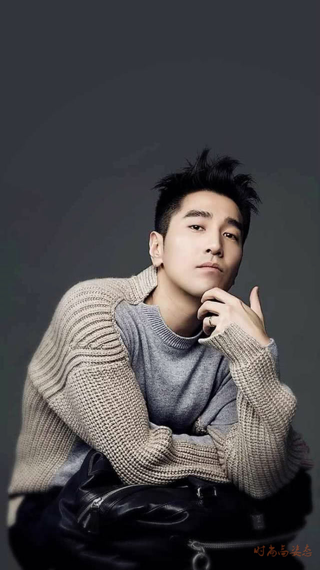 那些让人舔屏的男明星的手,易烊千玺的手应该去买个保险了!