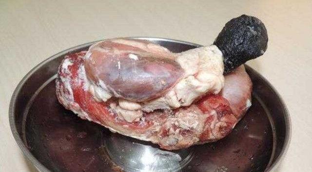 女友生日带她去餐厅,却因吃了这道菜跟我闹分手