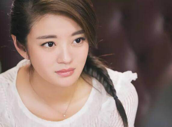 朱一龙合作过的5大美女,杨蓉第3,安以轩第2,第一美出新高度