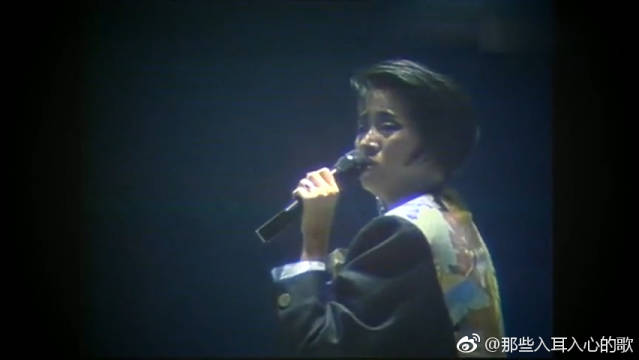 《逝去的爱》网红小曼版本太好听了,抖音里全