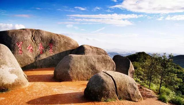 秋高气爽好登山,深圳这8座山等你来征服!