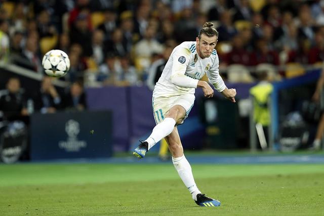 欧冠神进球!贝尔惊天倒钩助皇马豪取三连冠!如此大圣还舍得卖?