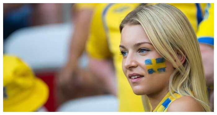 有人说足球明星的太太颜值碾压NBA太太团,卡