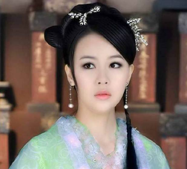 六位活佛济公2里的最美妖女,前几位都很迷人,第六位最可惜