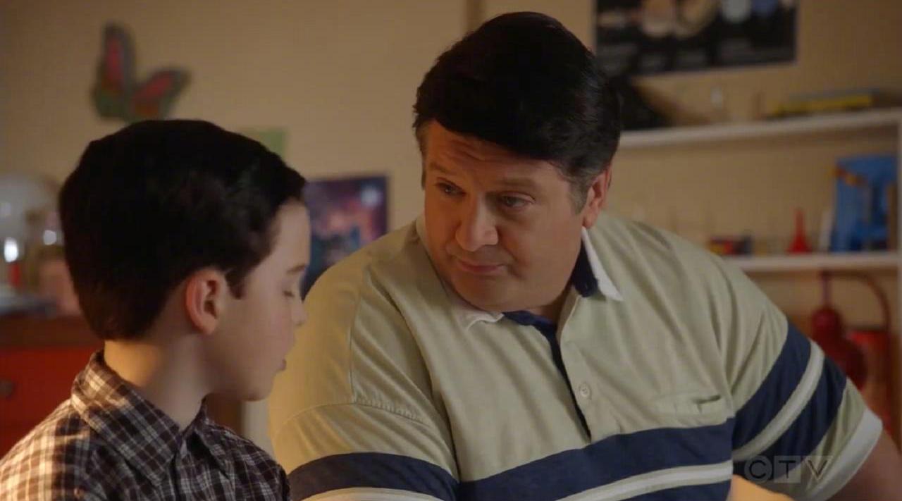 看完《小谢尔顿》最新一集,被谢尔顿爸爸圈粉了