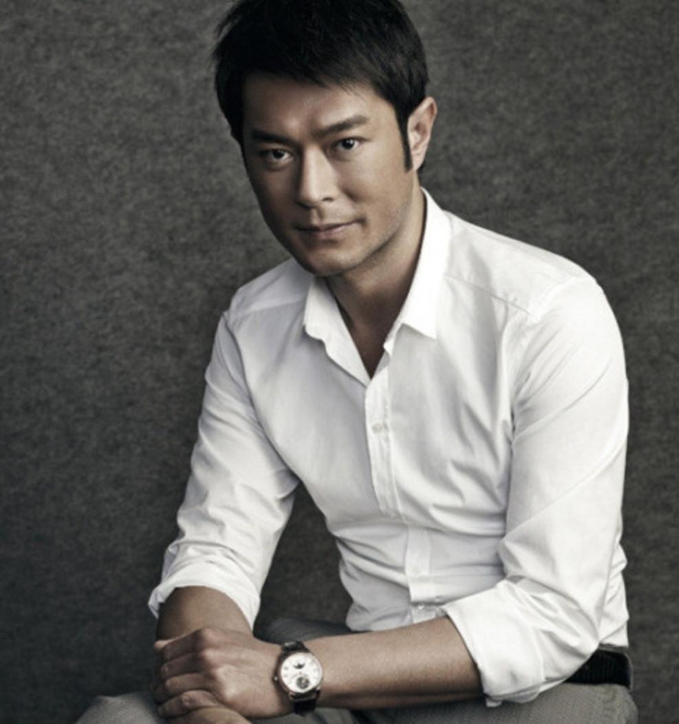 娱乐圈实力颜值并存的5大男神, 靳东第三, 第一无人超越