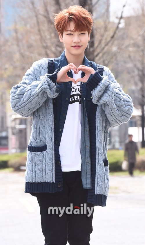 韩国男团unb最新写真曝光7日推出首张专辑